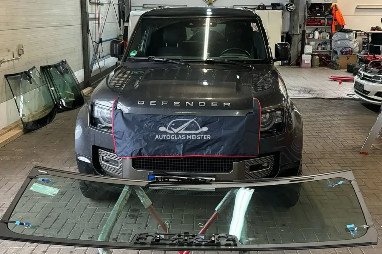 Scheibenwechsel Land Rover