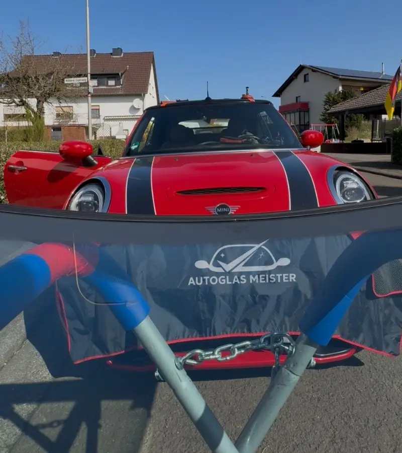 Mini Cooper Scheibenwechsel Autoglas Frankfurt und Hessen
